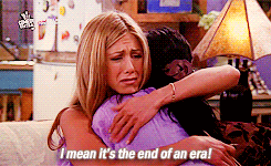 Monica+and+Rachel+gif.+End+of+an+era